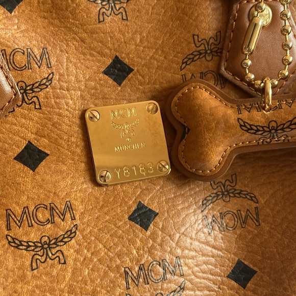 MCM BOSTON BAG - Picture 3 of 6